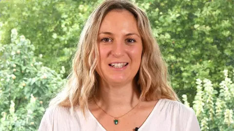 Lizzy, Engineering | France